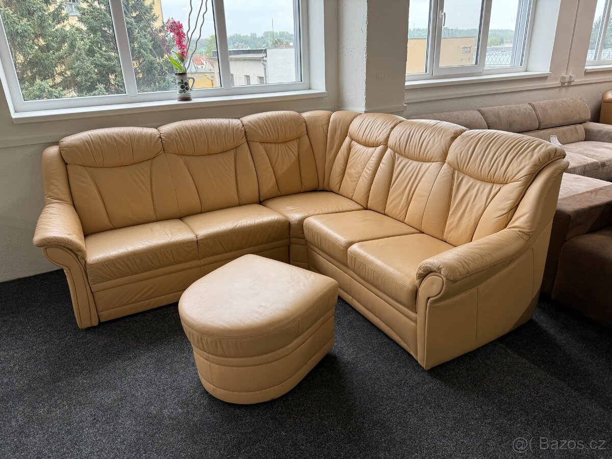 Sedací souprava rohová -rozkládací +taburet -kůže