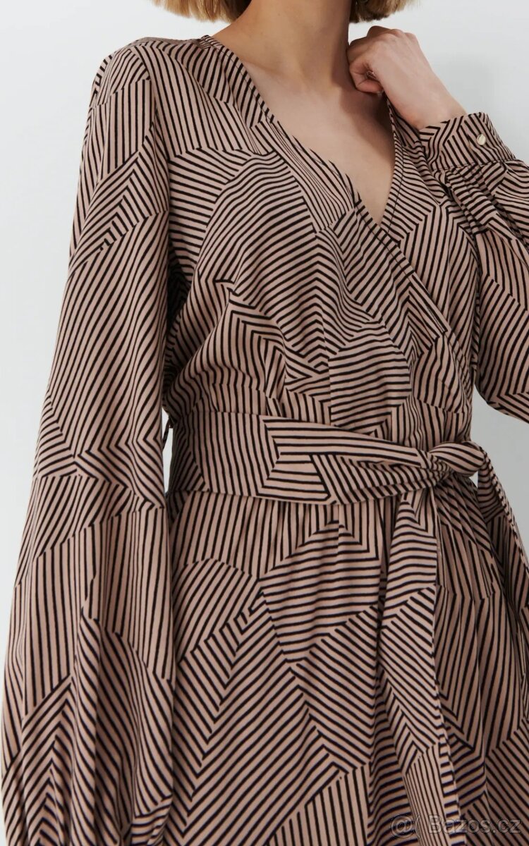 Dámské midi šaty Mohito