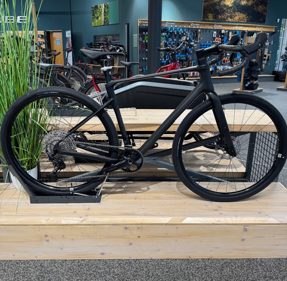 Gravel Nuroad c62 One blackline - XS, S, M, L, XL