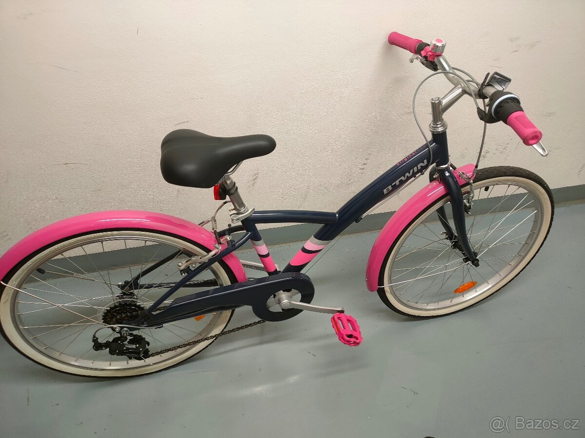 Dívčí kolo 24''  8-12 let B-twin