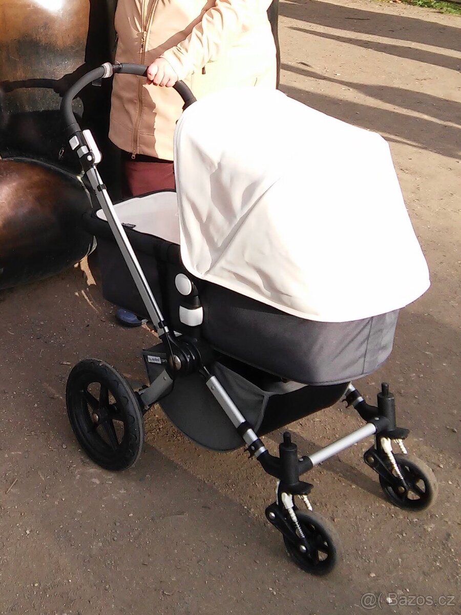 Kočárek Bugaboo Cameleon