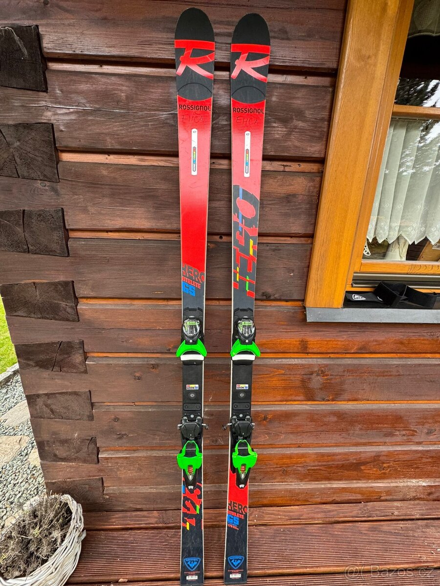 prodám závodní juniorské lyže Rossignol Hero 175cm