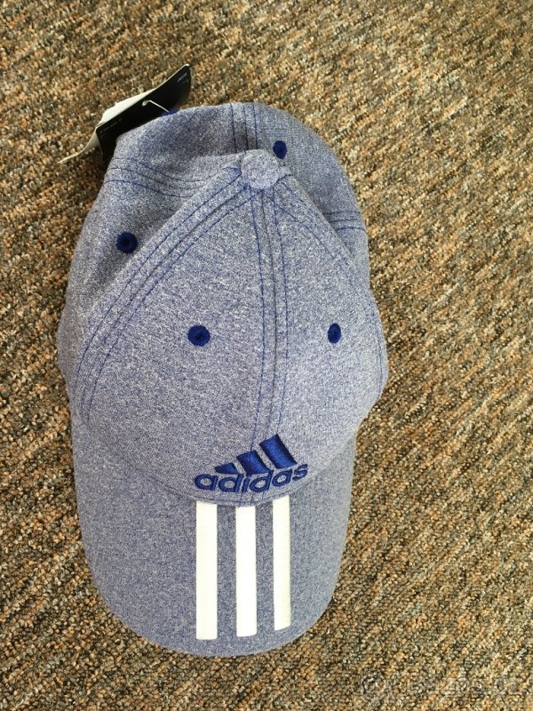 Dámská čepice ADIDAS - nová