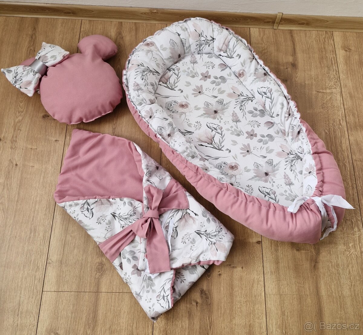 Souprava pro miminka