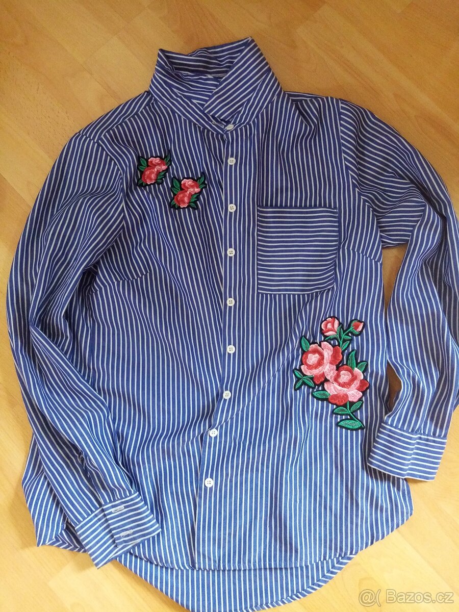 dámská halenka s výšivkou v.40