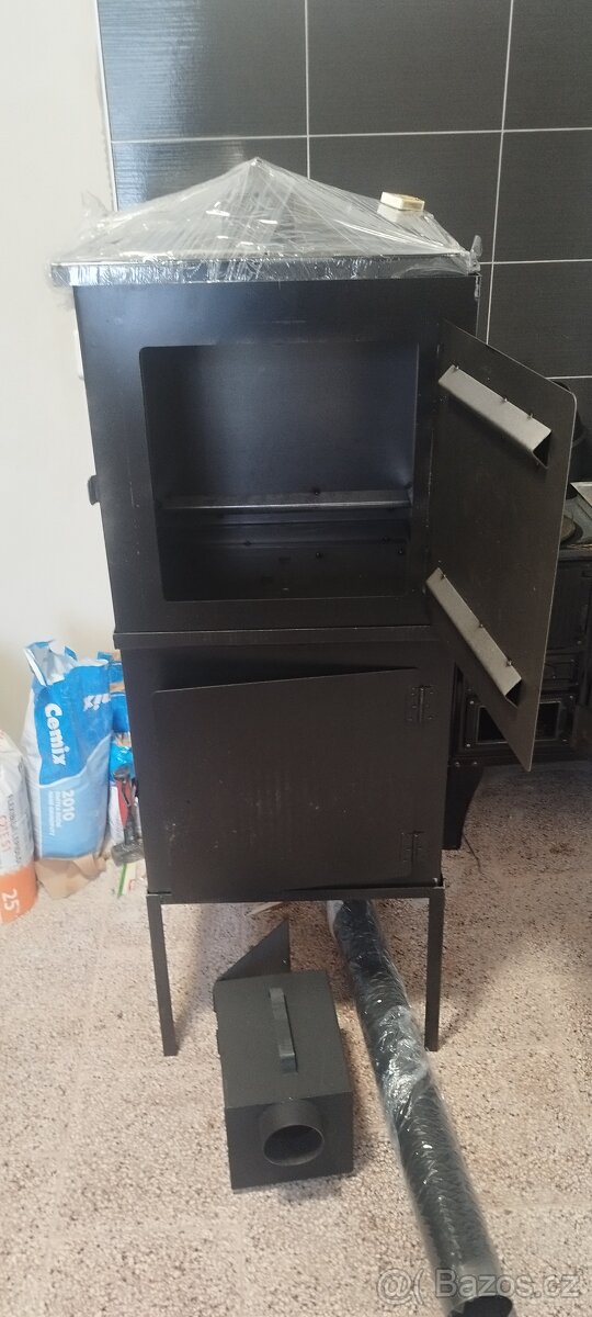 Udírna plechová nova