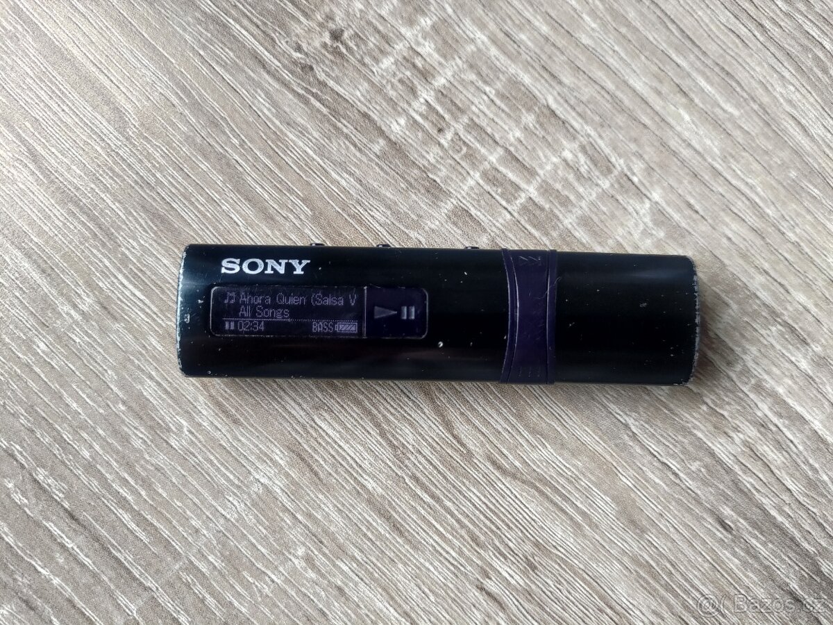 Černý MP3 přehrávač Sony NWZ-B183F