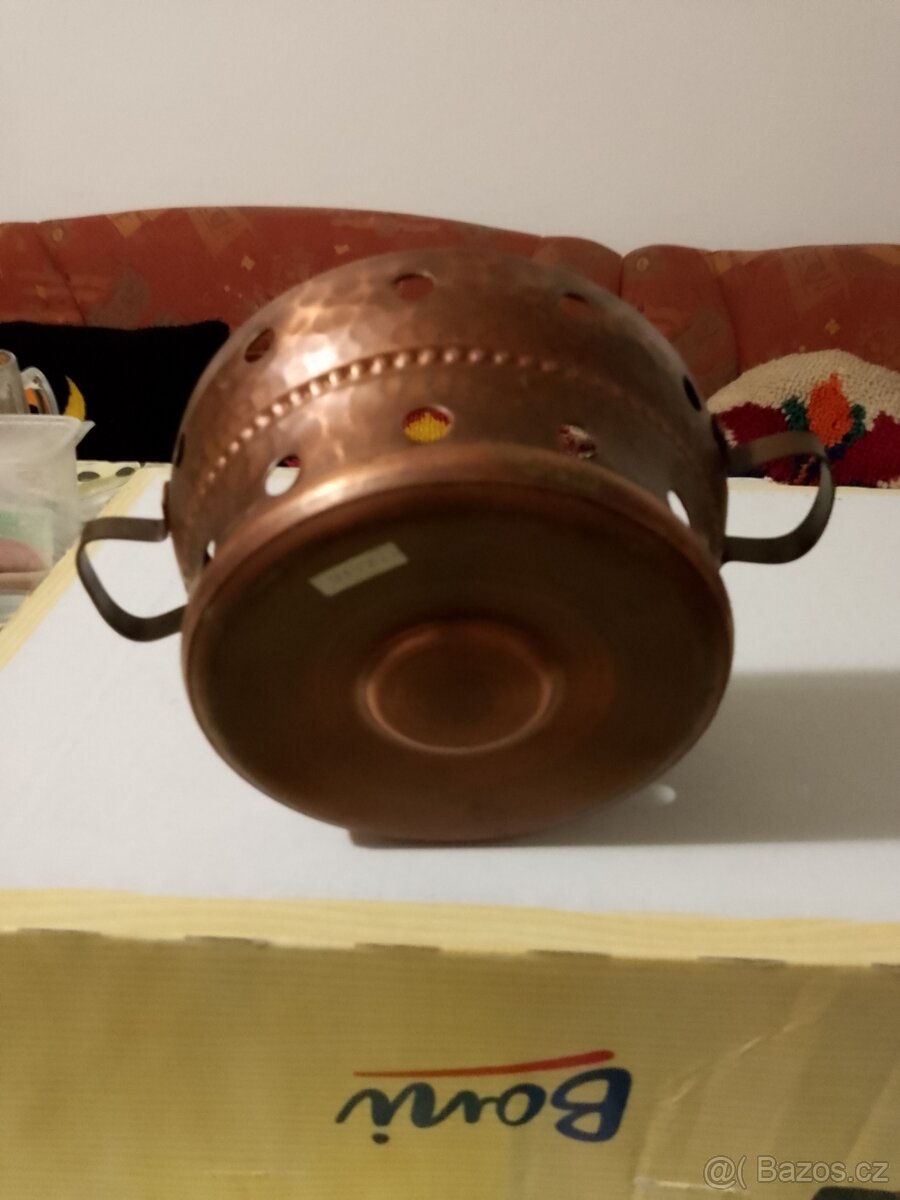 Krásná starožitná měděná miska - cedník