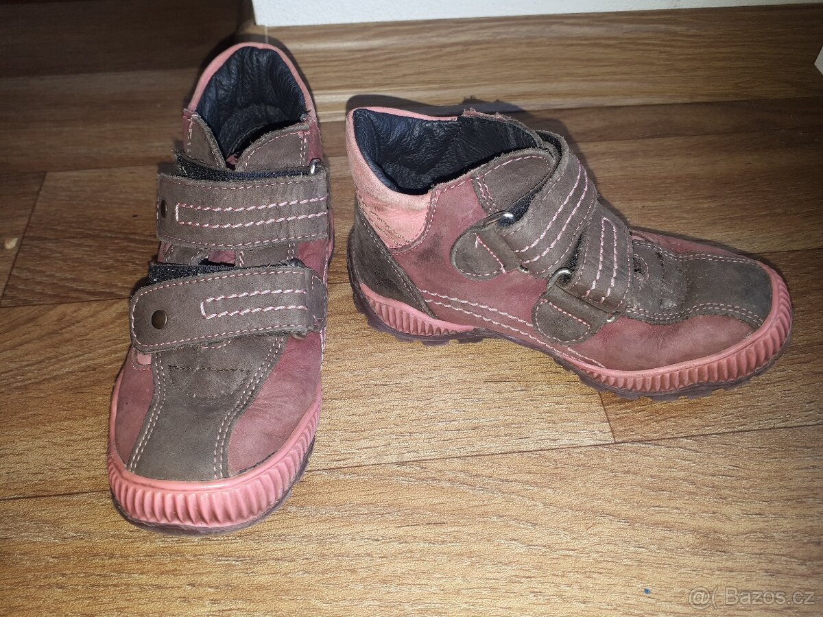 Celoroční kožené boty, velikost 27
