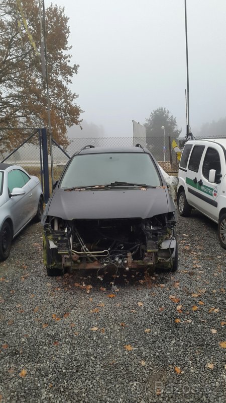 Mazda MPV 2,0D na díly