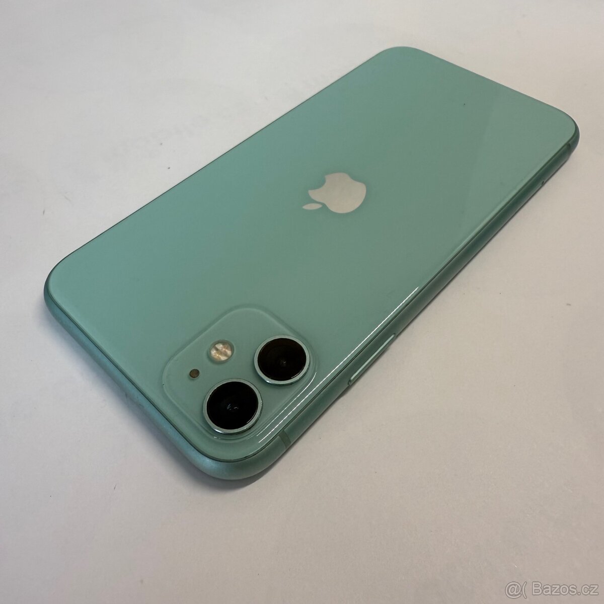 iPhone 11 64GB, zelený, nefunkční FaceID (rok záruka)