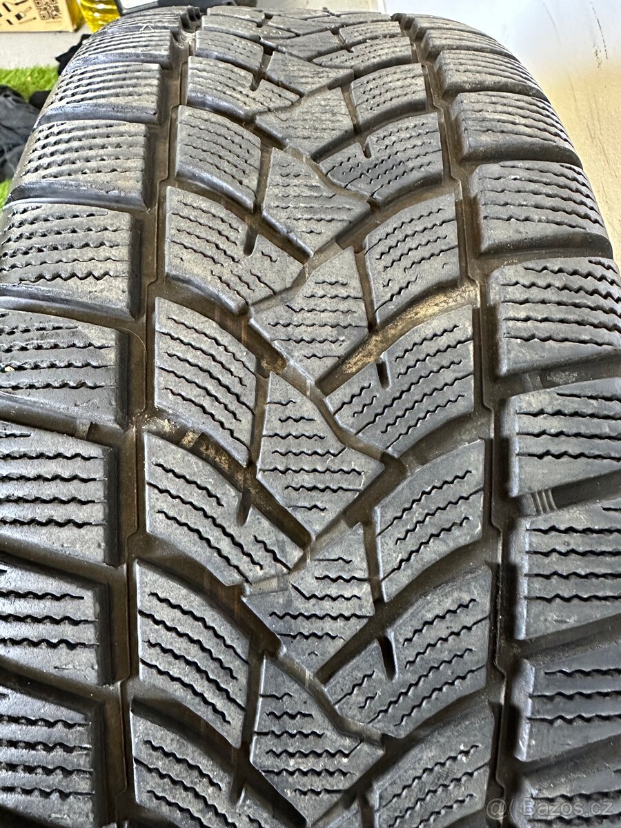 Pneu 235/60 r18