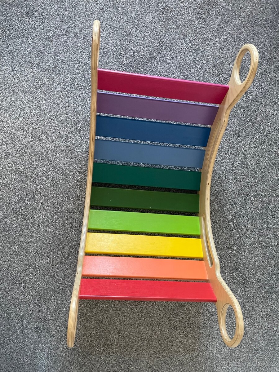 Montessori houpačka / dřevěná