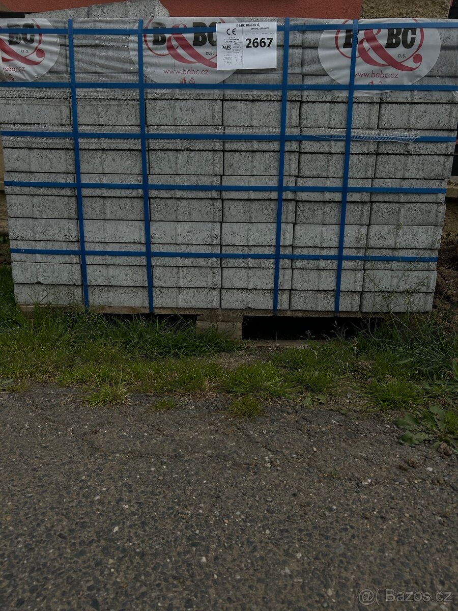Prodám zámkovou dlažbu
