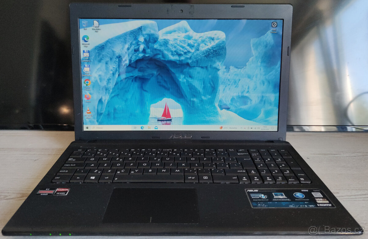 15.6 Notebook ASUS X55U-SX018