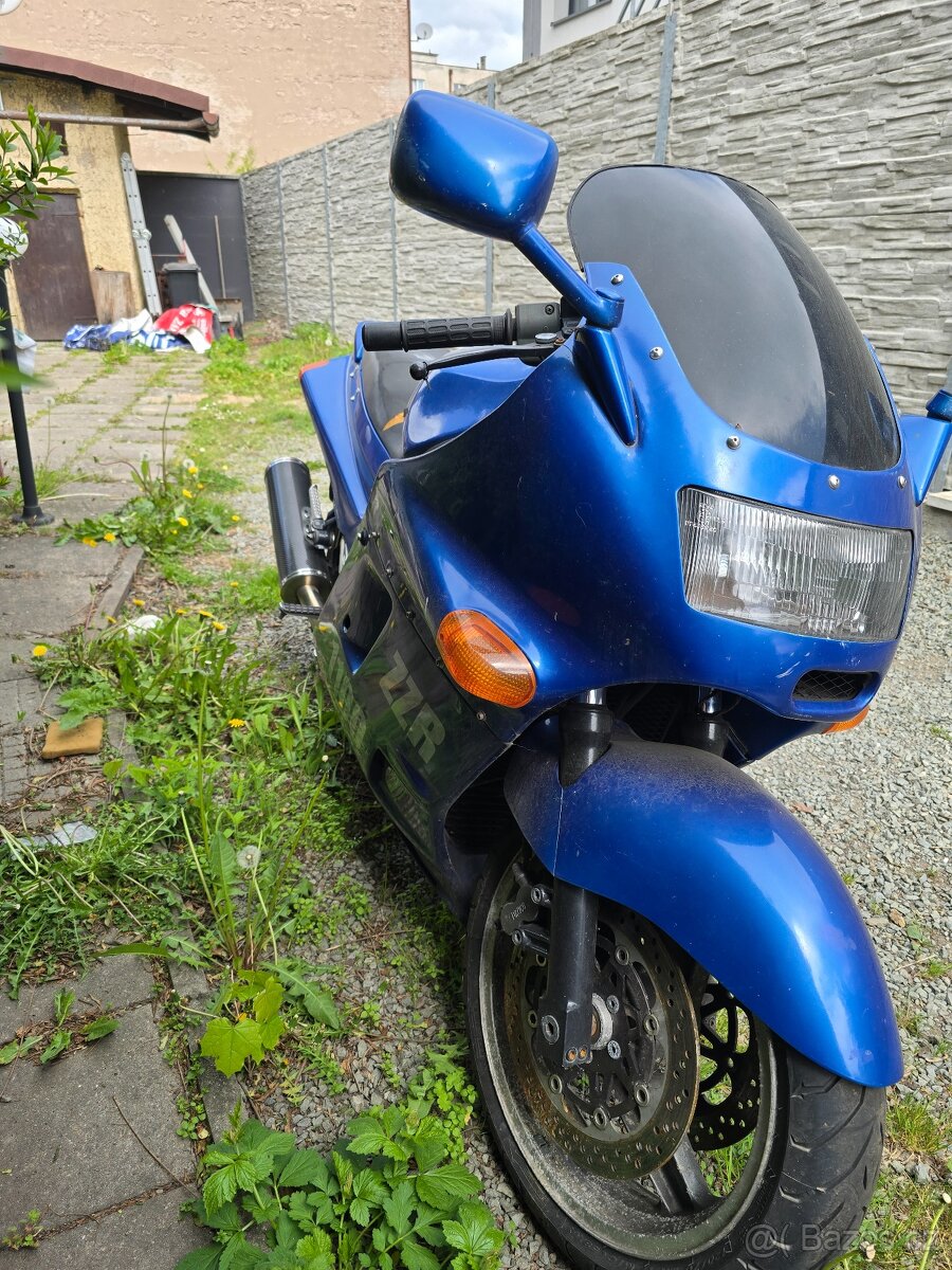 Kawasaki ZZR 1100