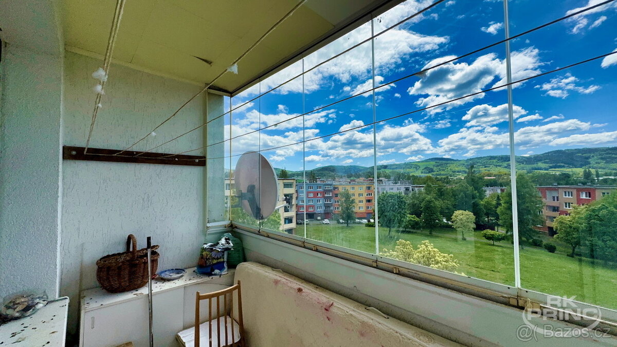 Byt o dispozici 2+1, 65 m2 Gagarinova, Sokolov