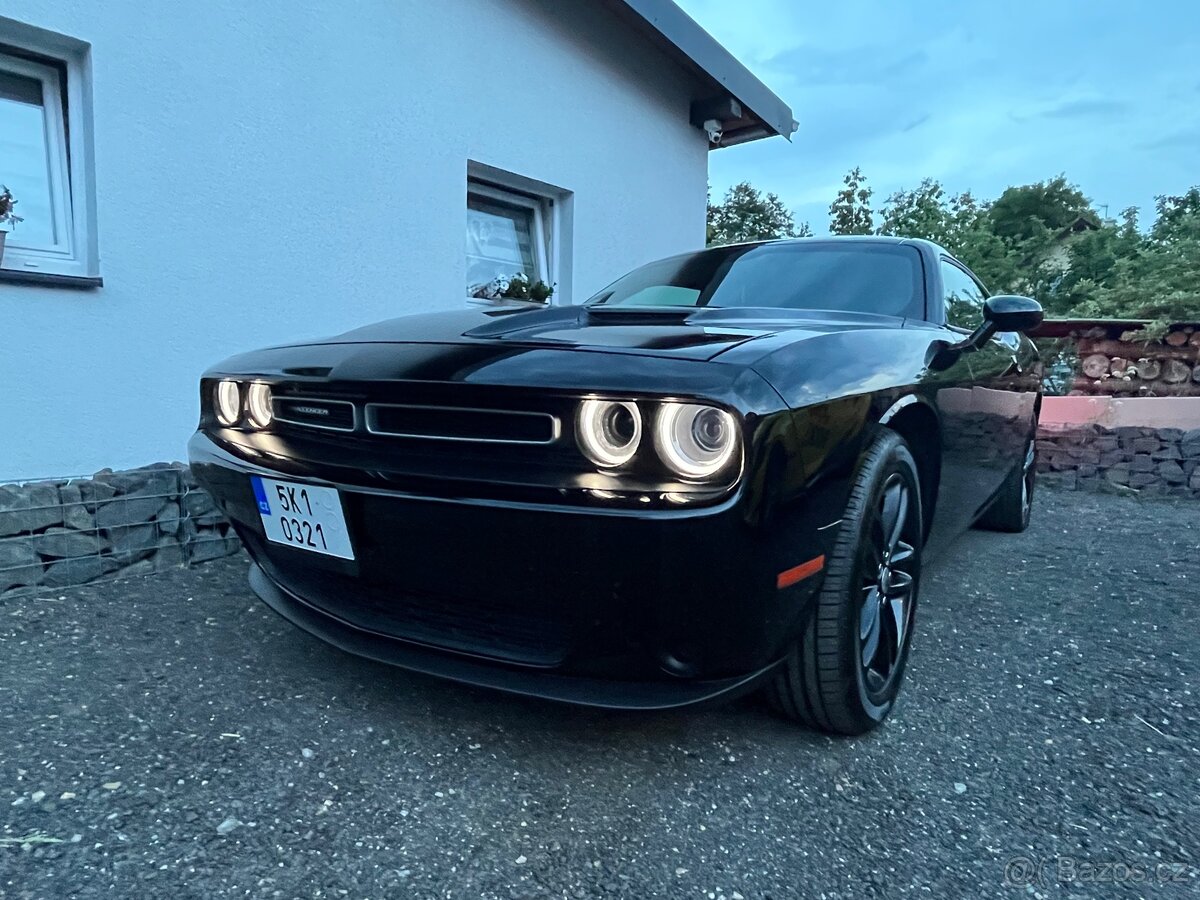 DODGE CHALLENGER 4x4 v6 225kw