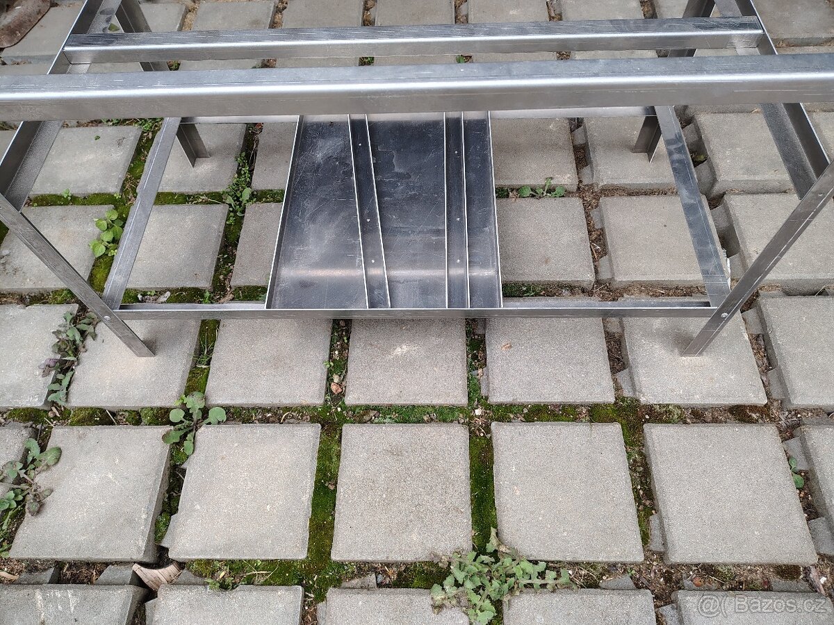 Konstrukce na mining rig