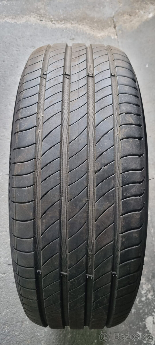 Michelin 215/55 R17