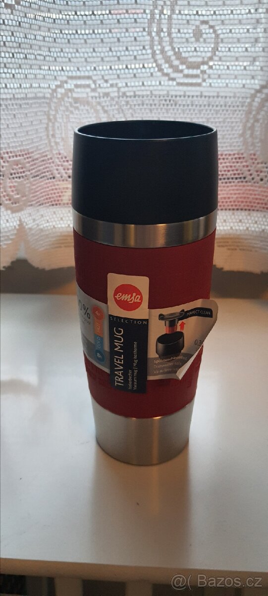 Thermo hrnek novy pův.cena 800,-