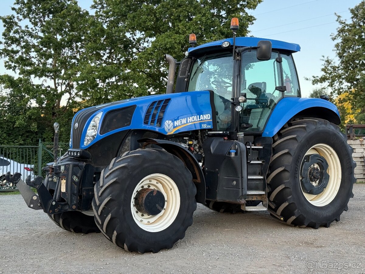 New Holland T8.390