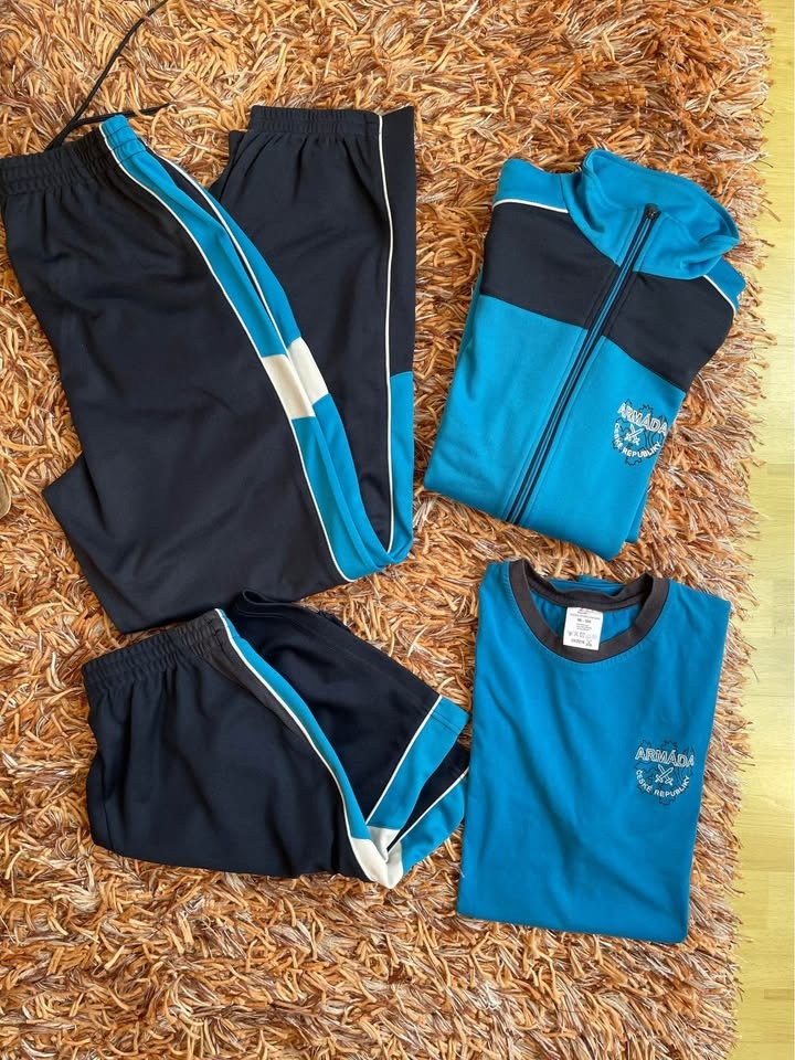 sportovní souprava - vel.L