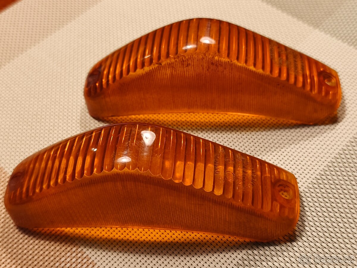 Škoda 1000 MB krytky blinkrů