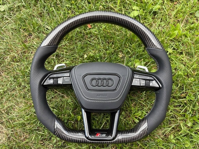AUDI VOLANT KARBONOVY A6 A7 C8 Q8 S8 SQ8 E-TRON
