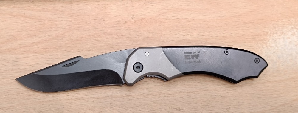 Zavírací nůž - nový - vyrobeno v Německu