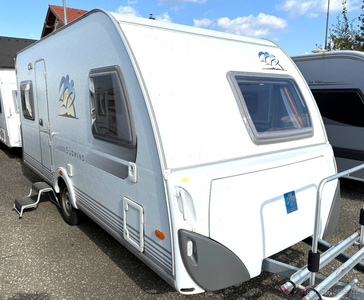 Knaus Südwind 450 FU, NOSIČ KOL, MIKROVLNNÁ TROUBA -- SLEVA-