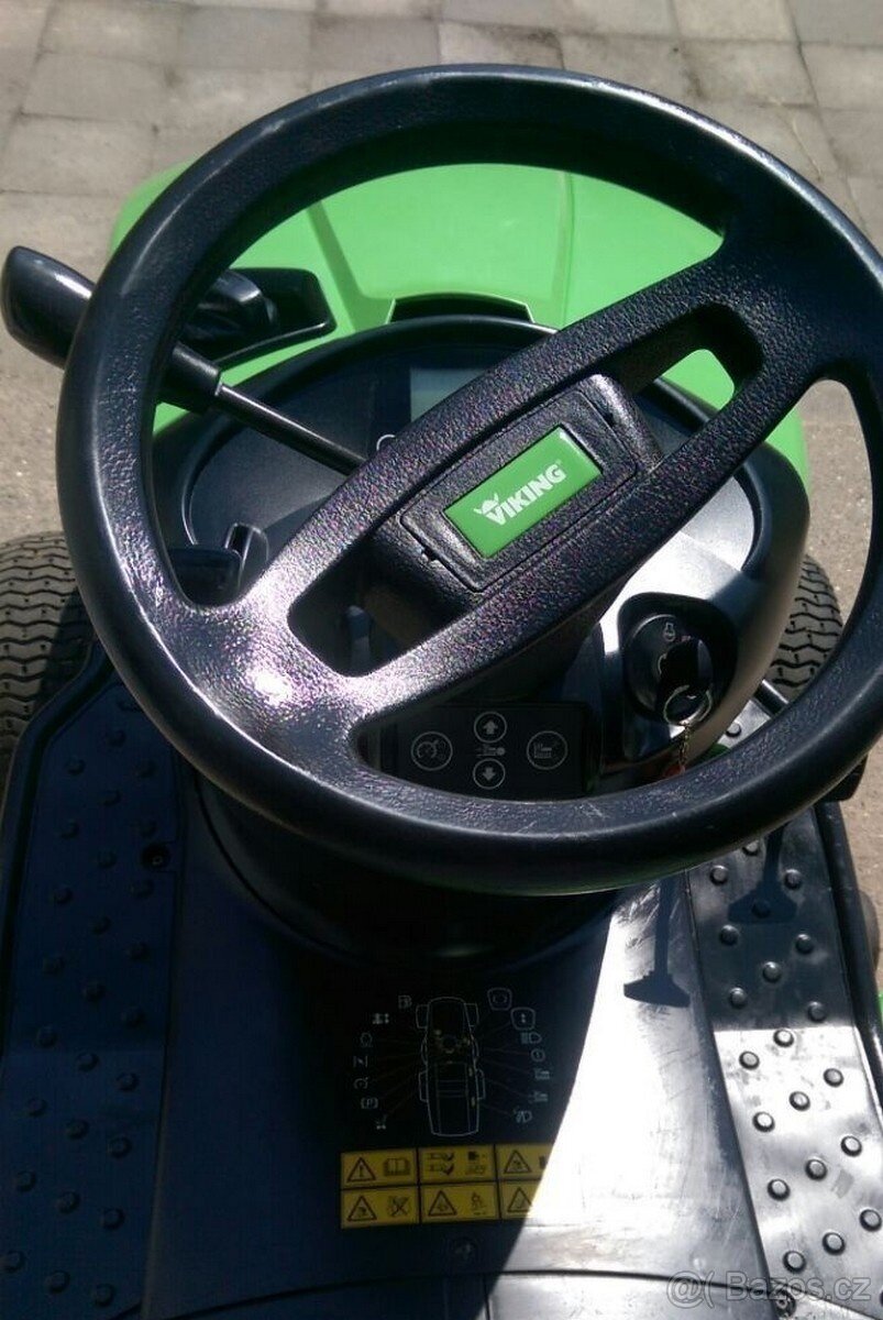 Sekačka na trávu VIKING T6 MT6112 ZL