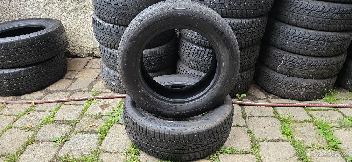 205/60/16 Hankook - zimní - pošlu poštou 1100.