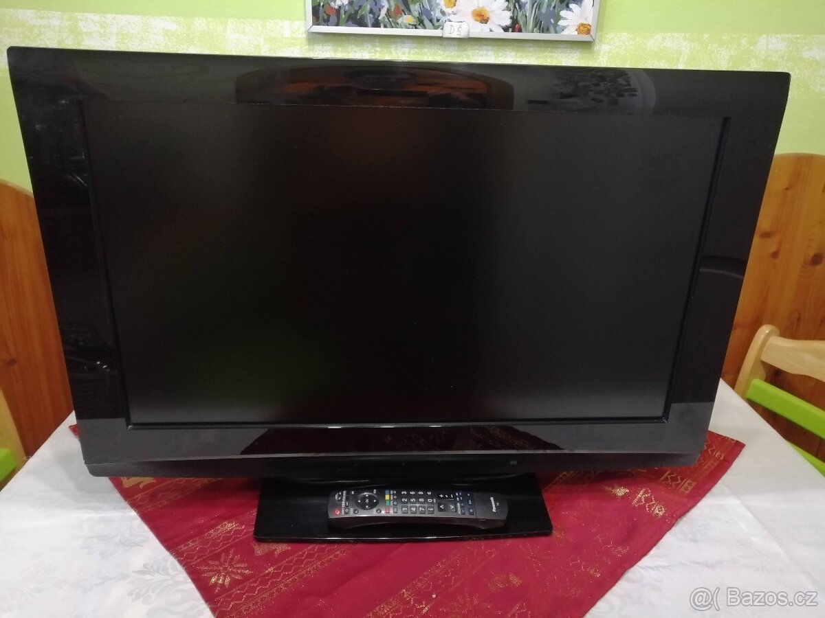 Televizor Panasonic 81cm LCD