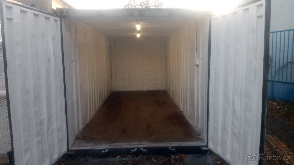 pronájem lodního kontejneru