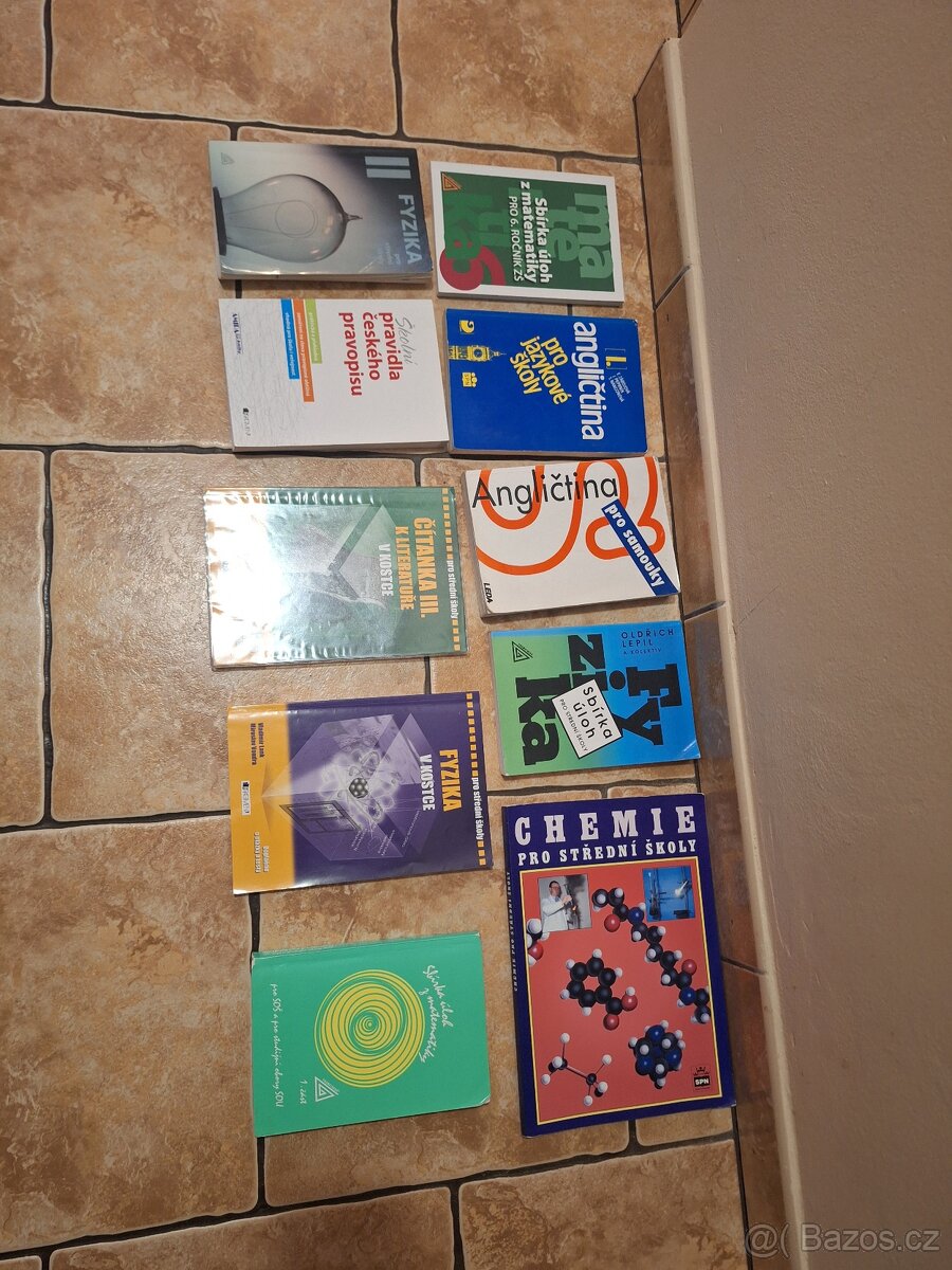 Prodám učebnice a sbírky pro SŠ