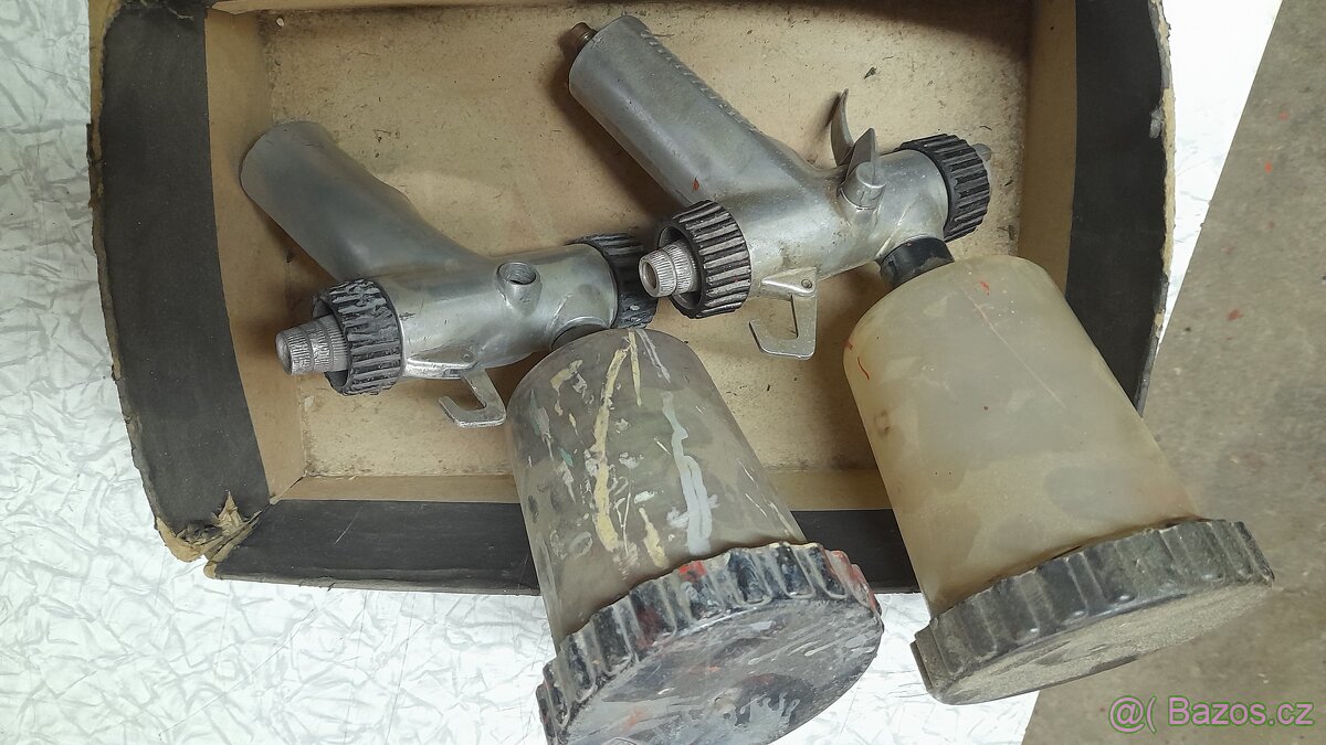 Stříkací pistole na vysavač