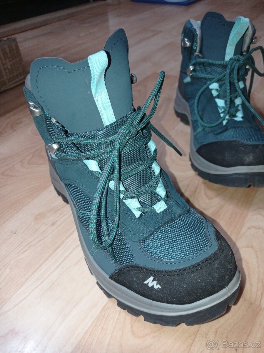 Dámské turistické boty