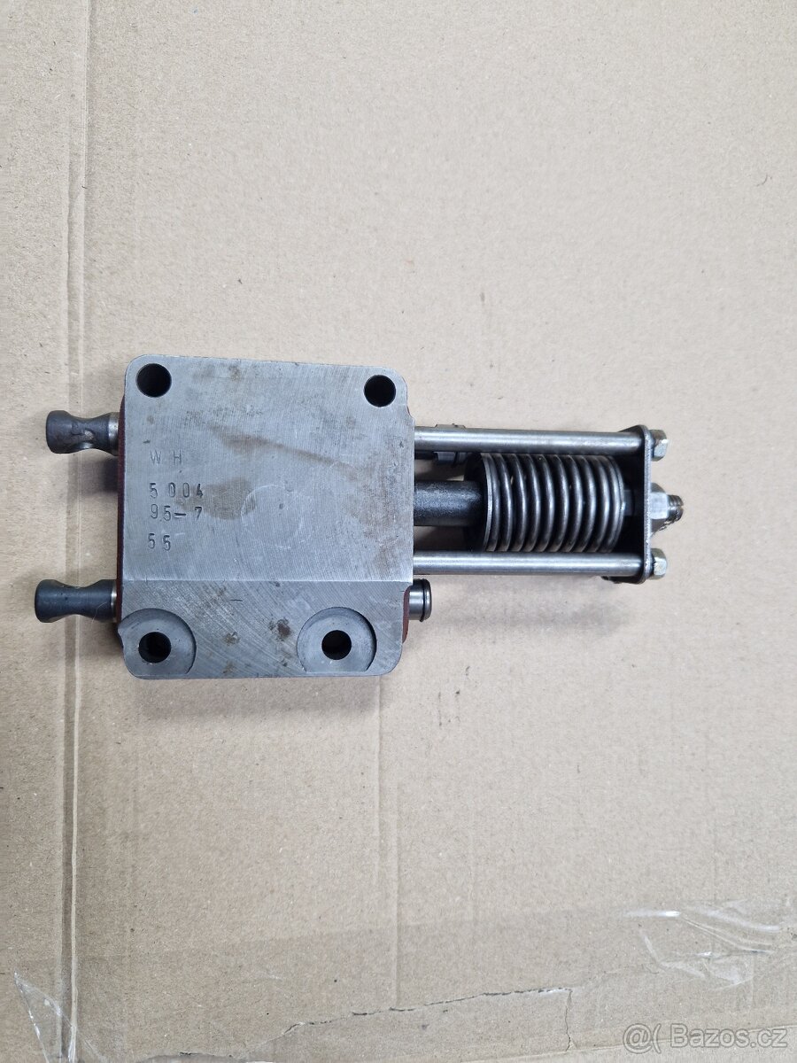 Rozvaděč nasobiče a spojky crystal