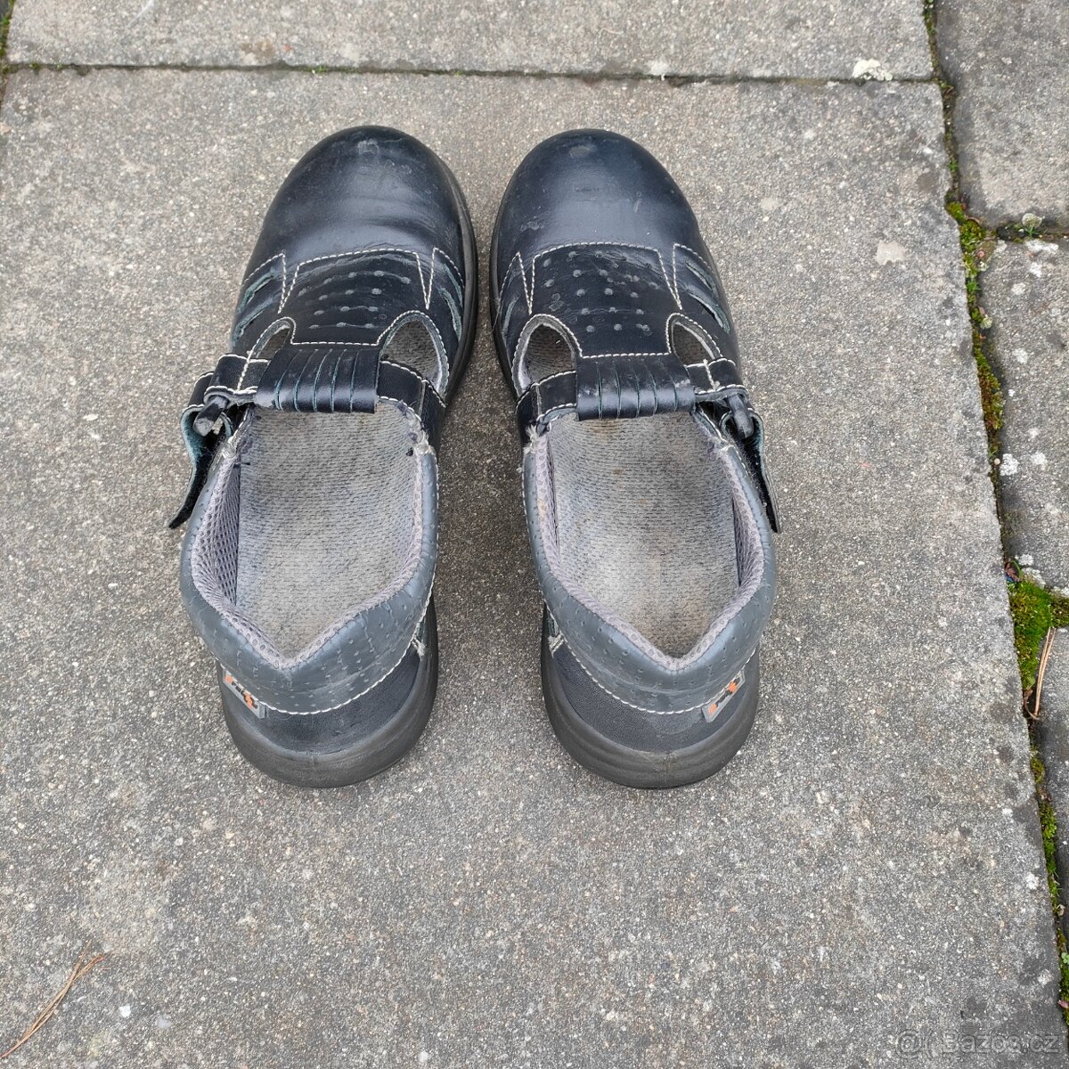 Boty. pracovní sandály