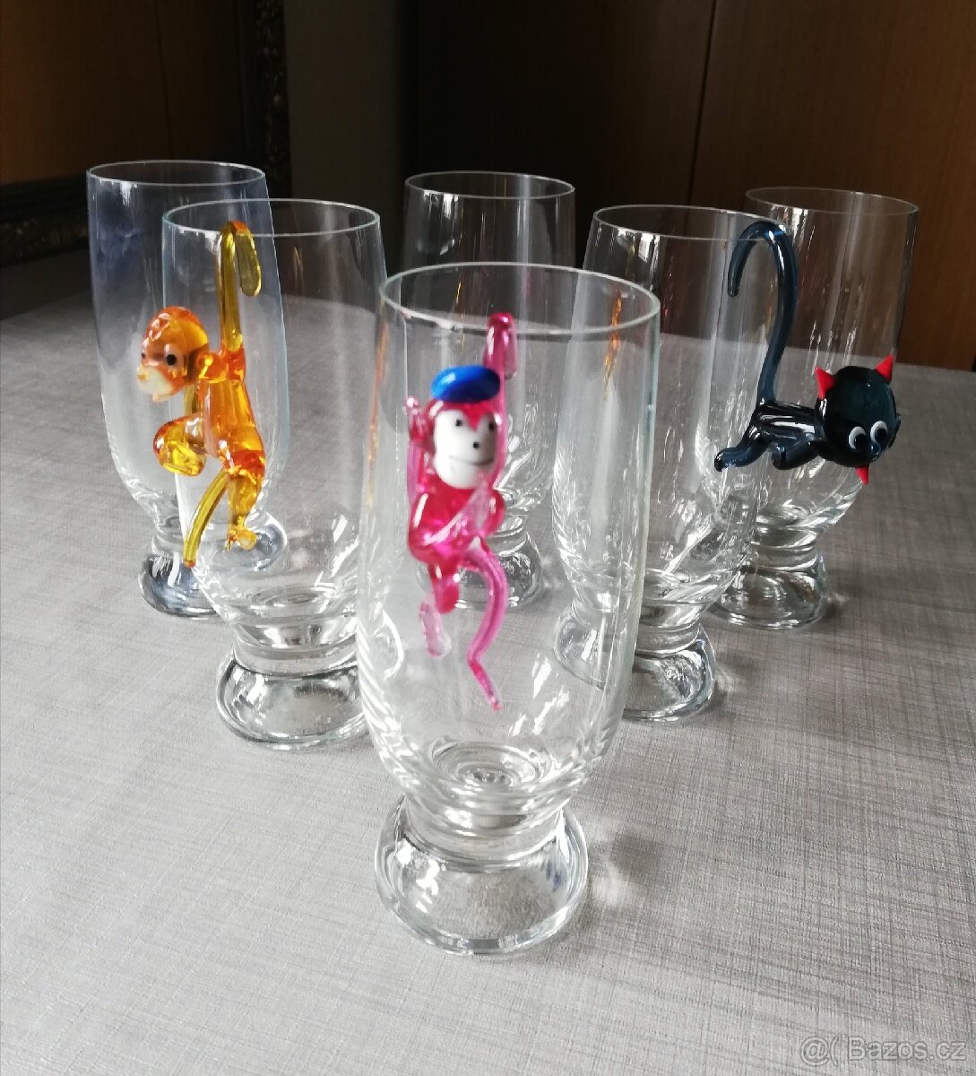 Skleněné figurky na skleničky