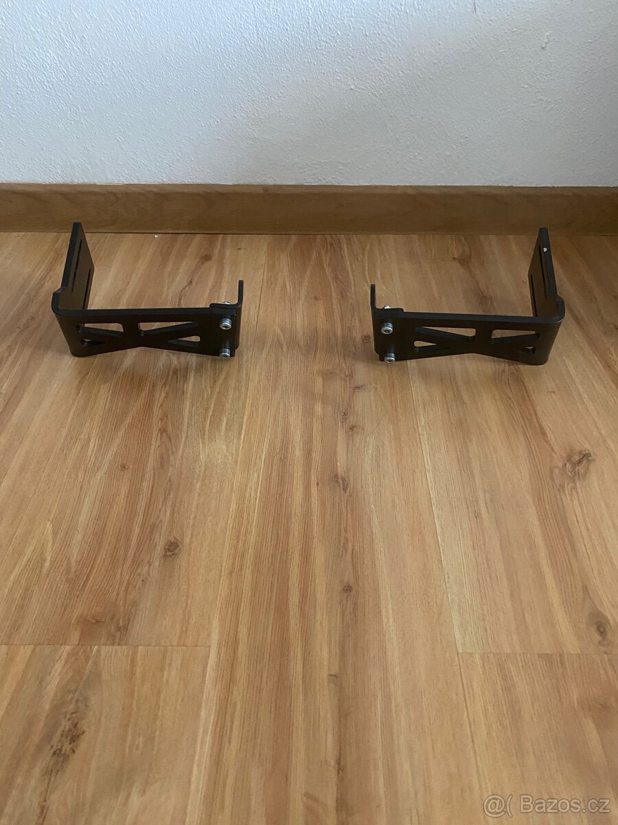 Fanatec držák pro rigy recart