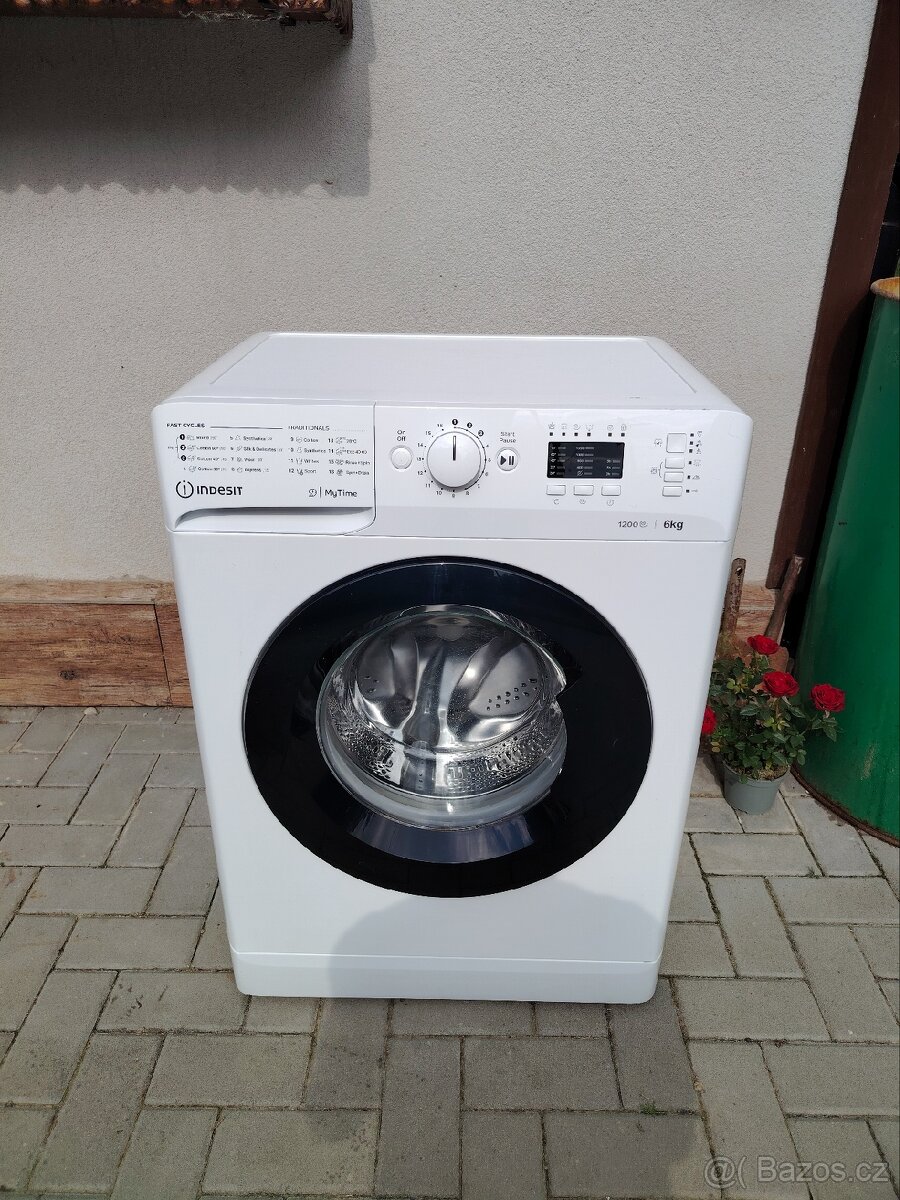 Prodám pračku Indesit MTWSA 61252 WK EE – 6 kg, 1200 ot./min