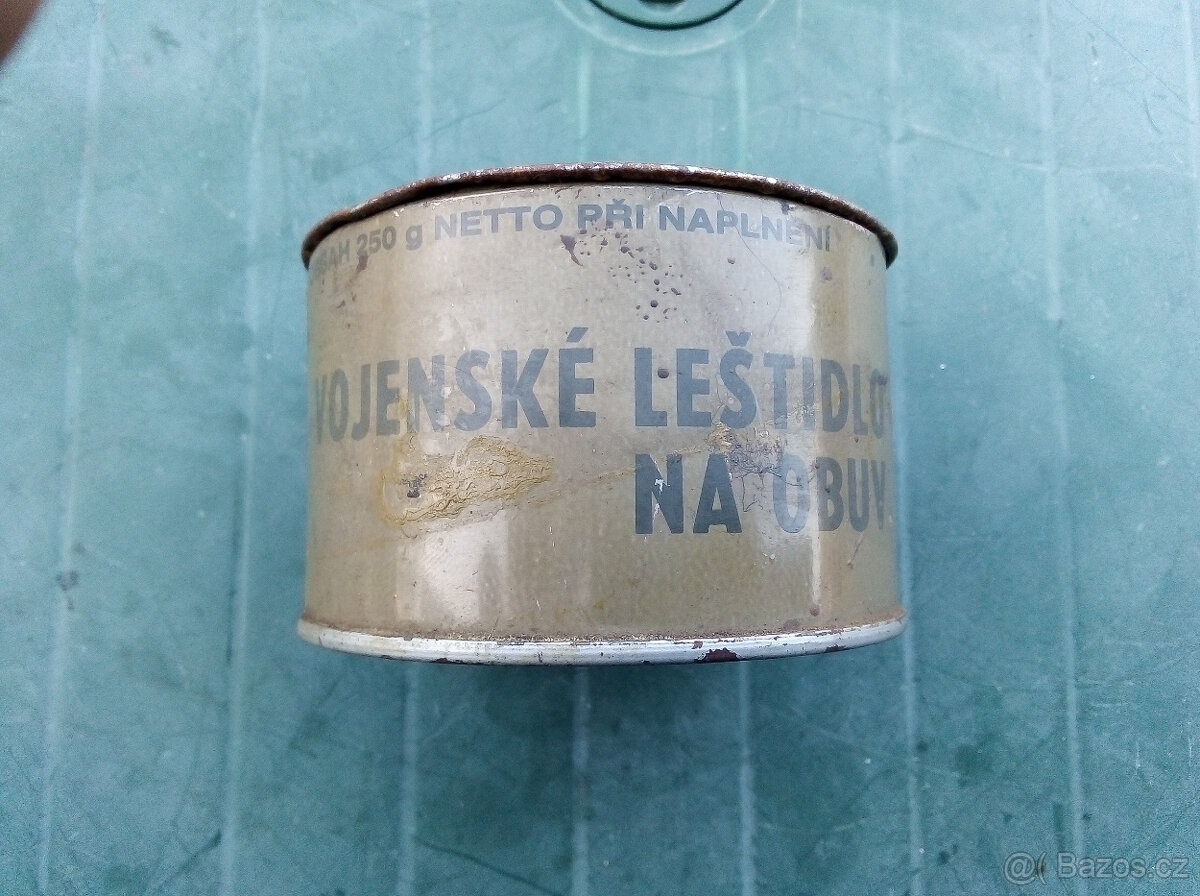 retro plechovka Vojenské leštidlo na boty