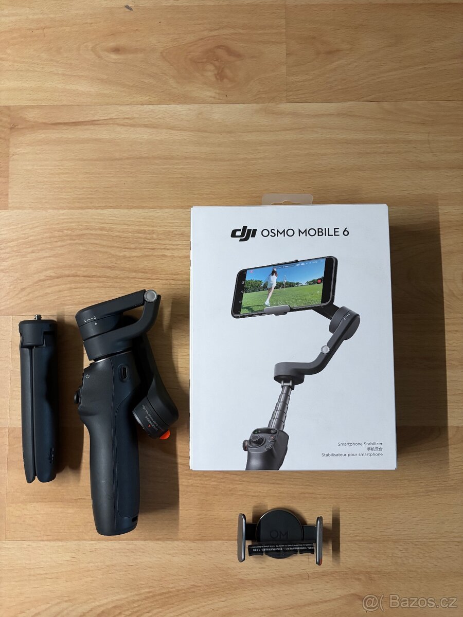 DJI OM 6 gimbal na mobil