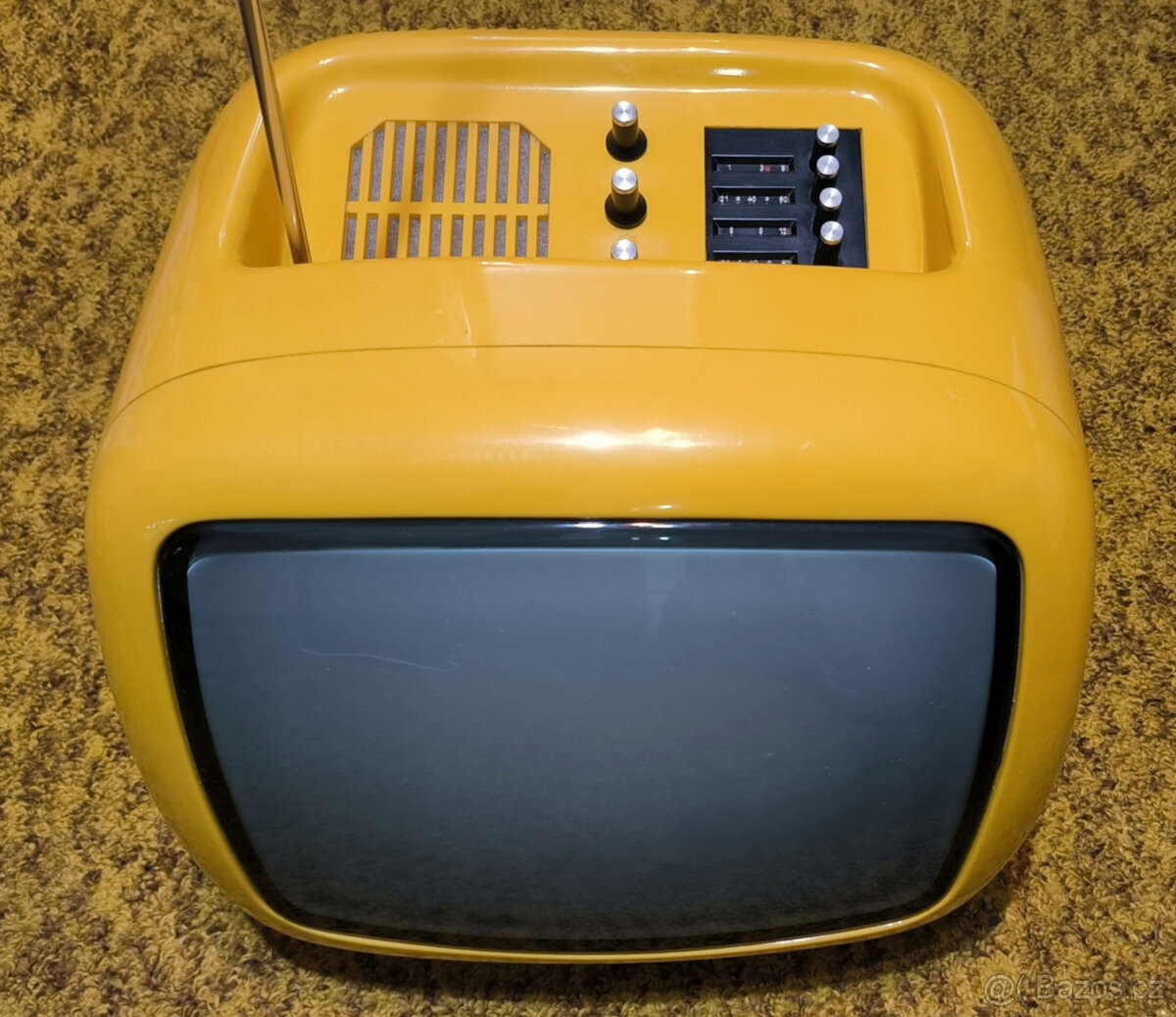 Retro Televizor TESLA - 4 156 - AB - Minitesla