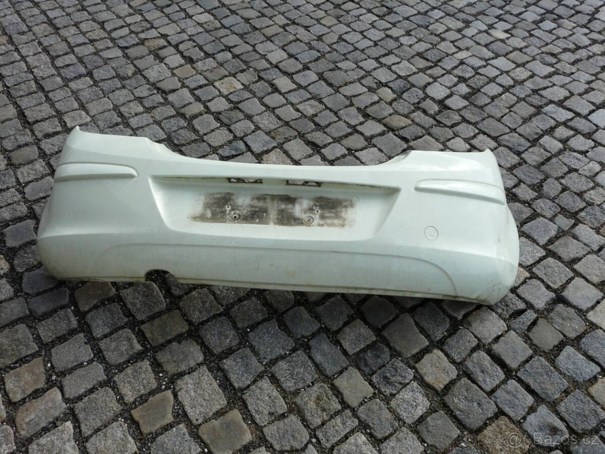 OPEL CORSA D ZADNÍ NÁRAZNÍK