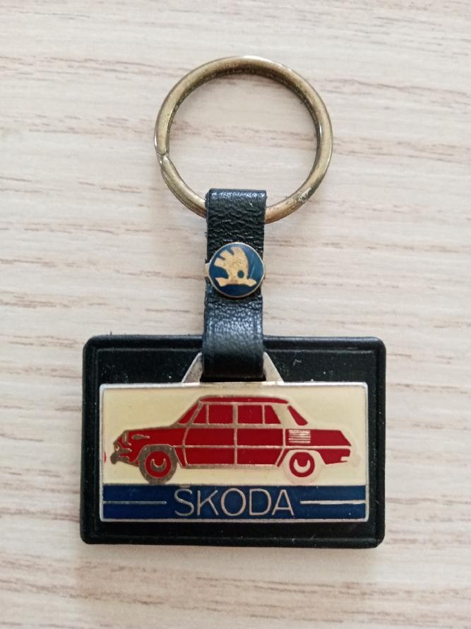 Škoda 1000 MB- orig. dobová klíčenka