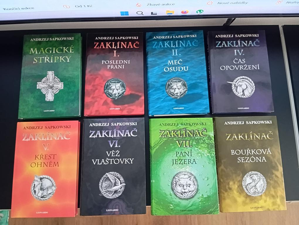 Zaklínač - Magické Střípky - první vydání v pevné vazbě