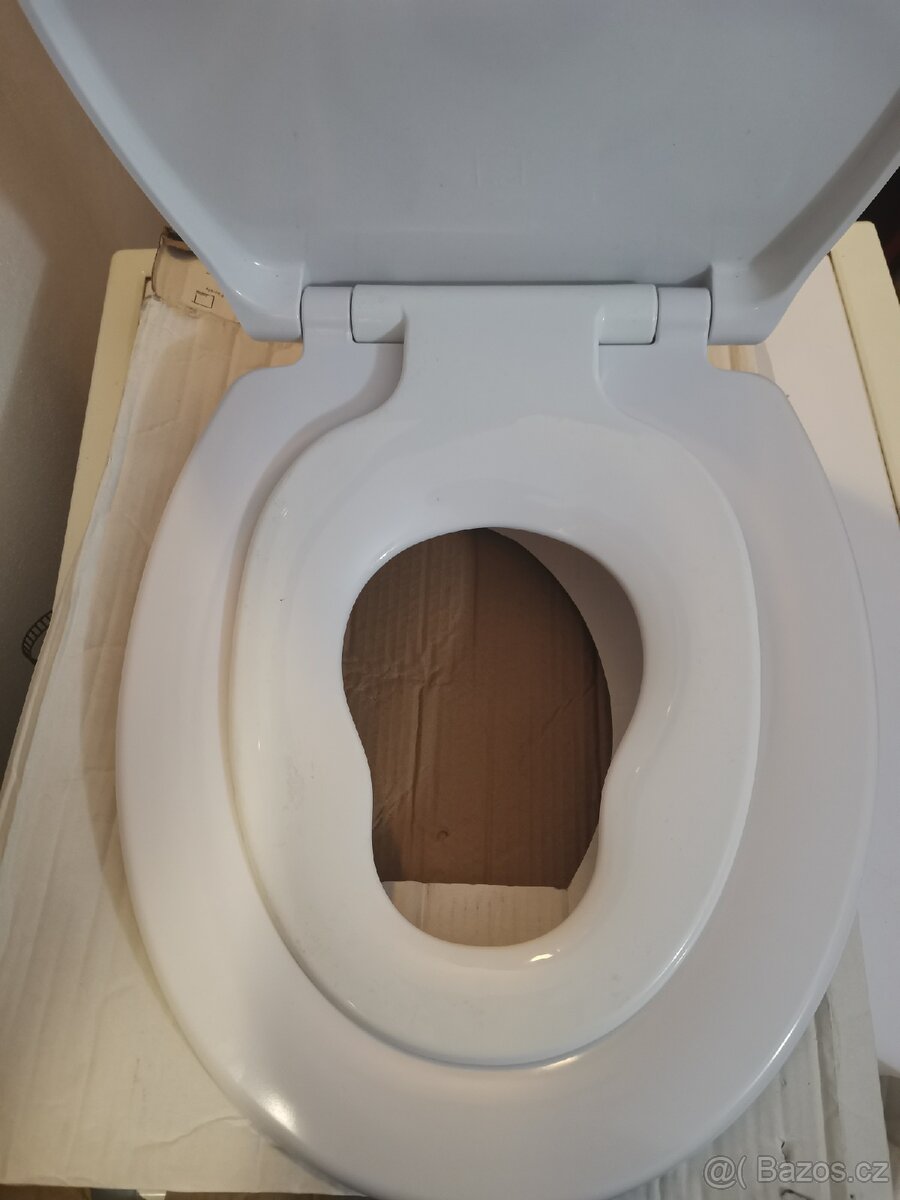 Prodám pomalu sklápěcí záchodové prkénko